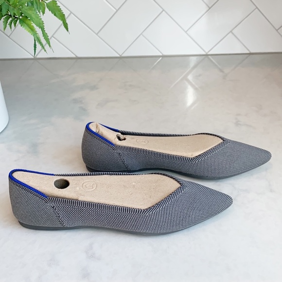 NWT - Rothy's Cloud Grey Pointed Toe Flats (Size 9) - Picture 4 of 8